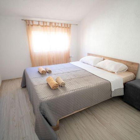 Luna Apartments Gewgelija Zewnętrze zdjęcie