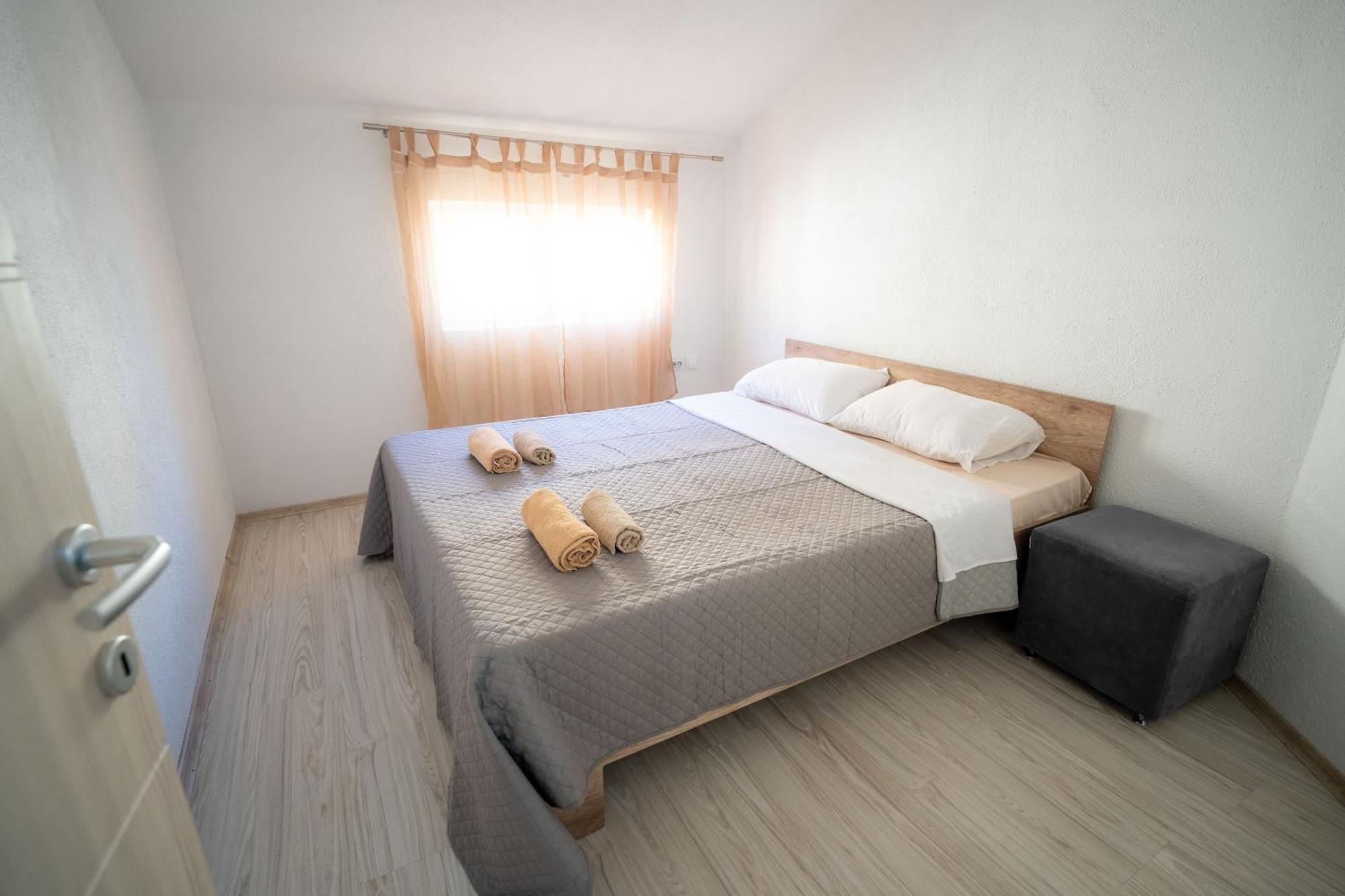 Luna Apartments Gewgelija Zewnętrze zdjęcie