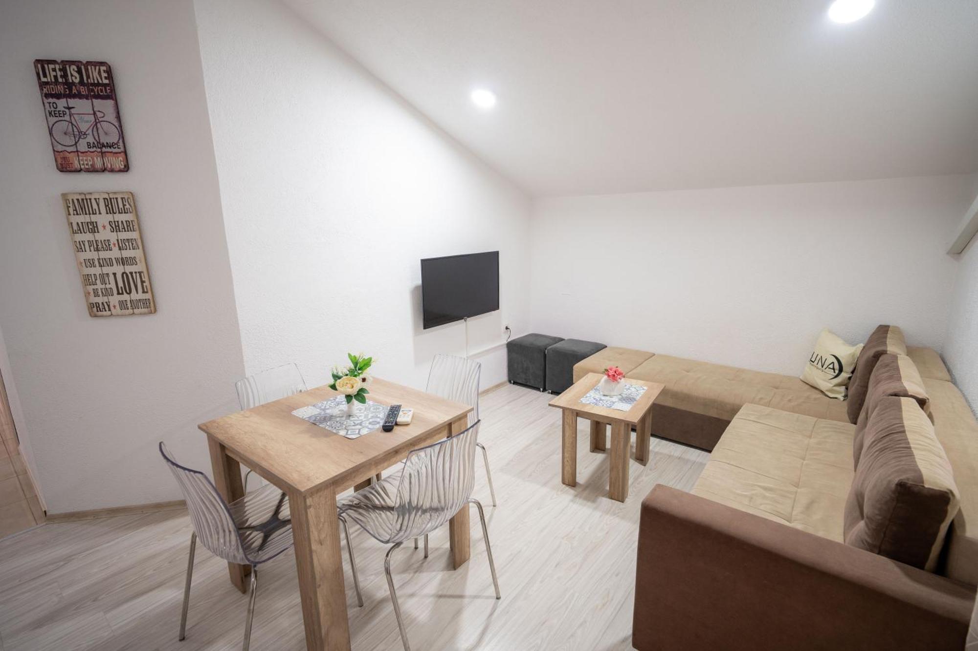Luna Apartments Gewgelija Zewnętrze zdjęcie