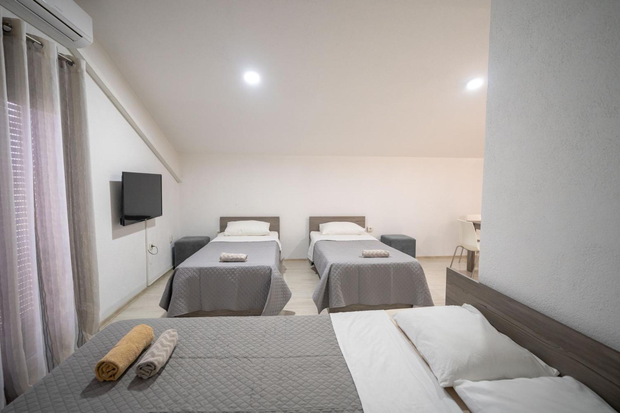 Luna Apartments Gewgelija Zewnętrze zdjęcie