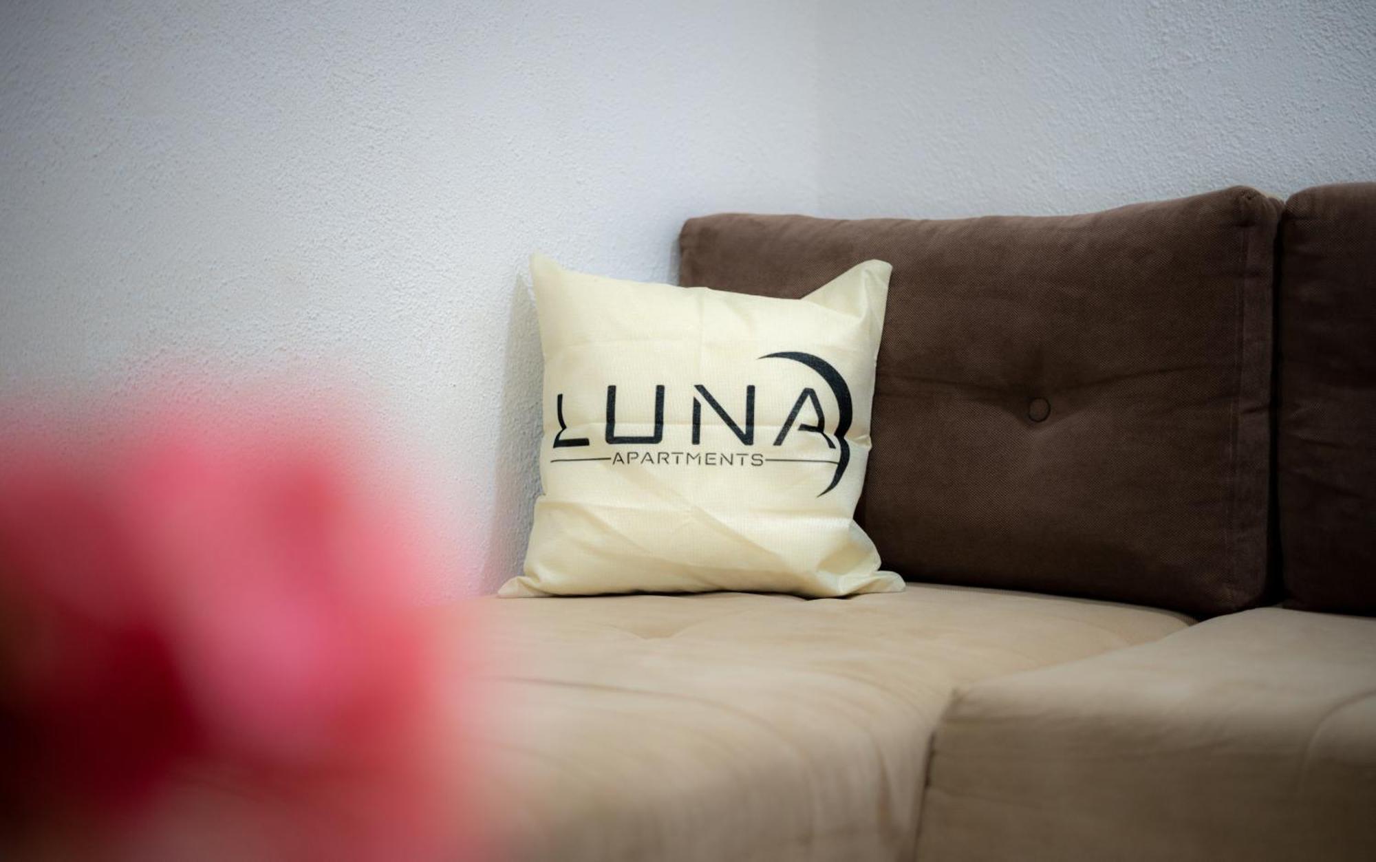 Luna Apartments Gewgelija Zewnętrze zdjęcie