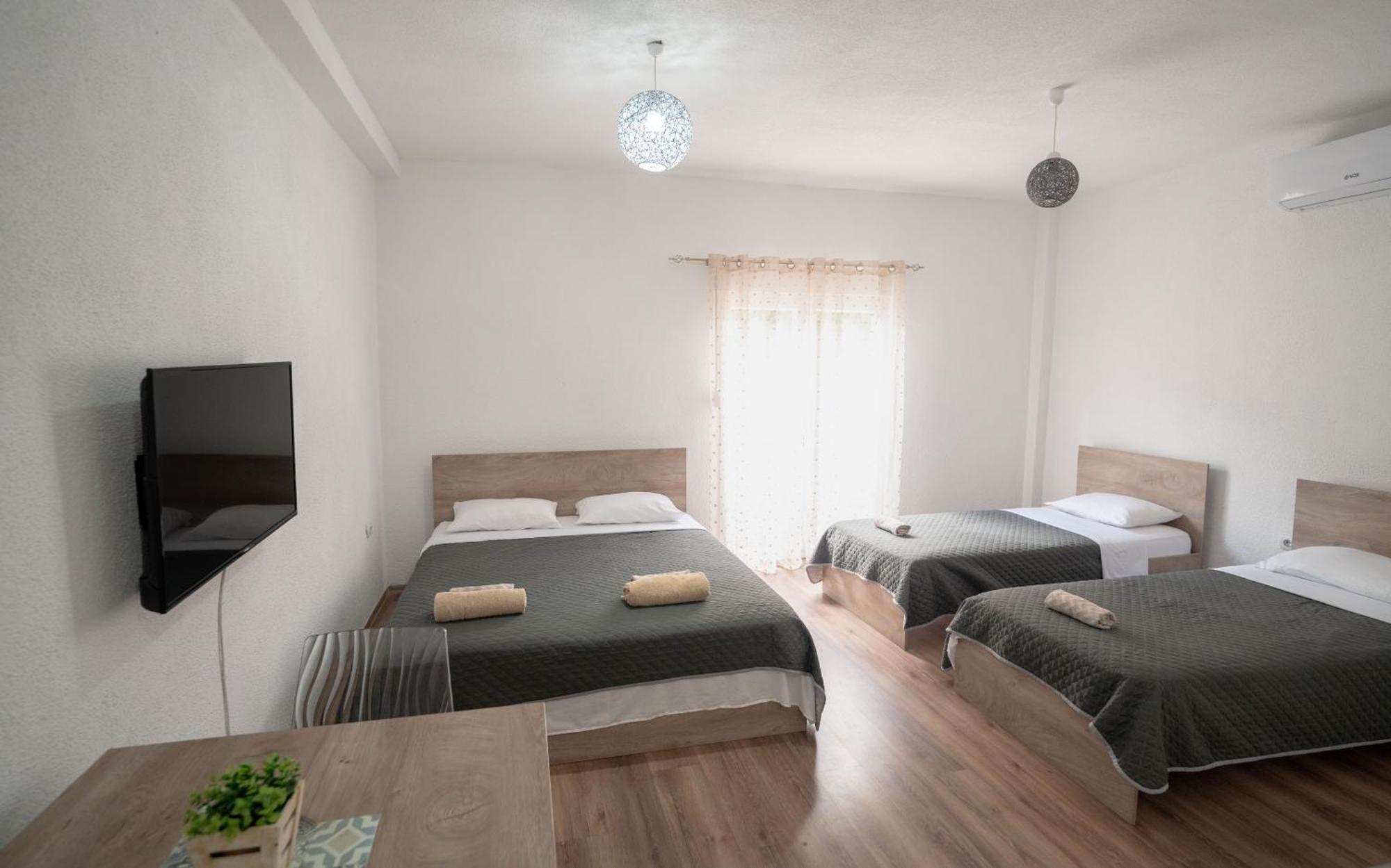 Luna Apartments Gewgelija Zewnętrze zdjęcie