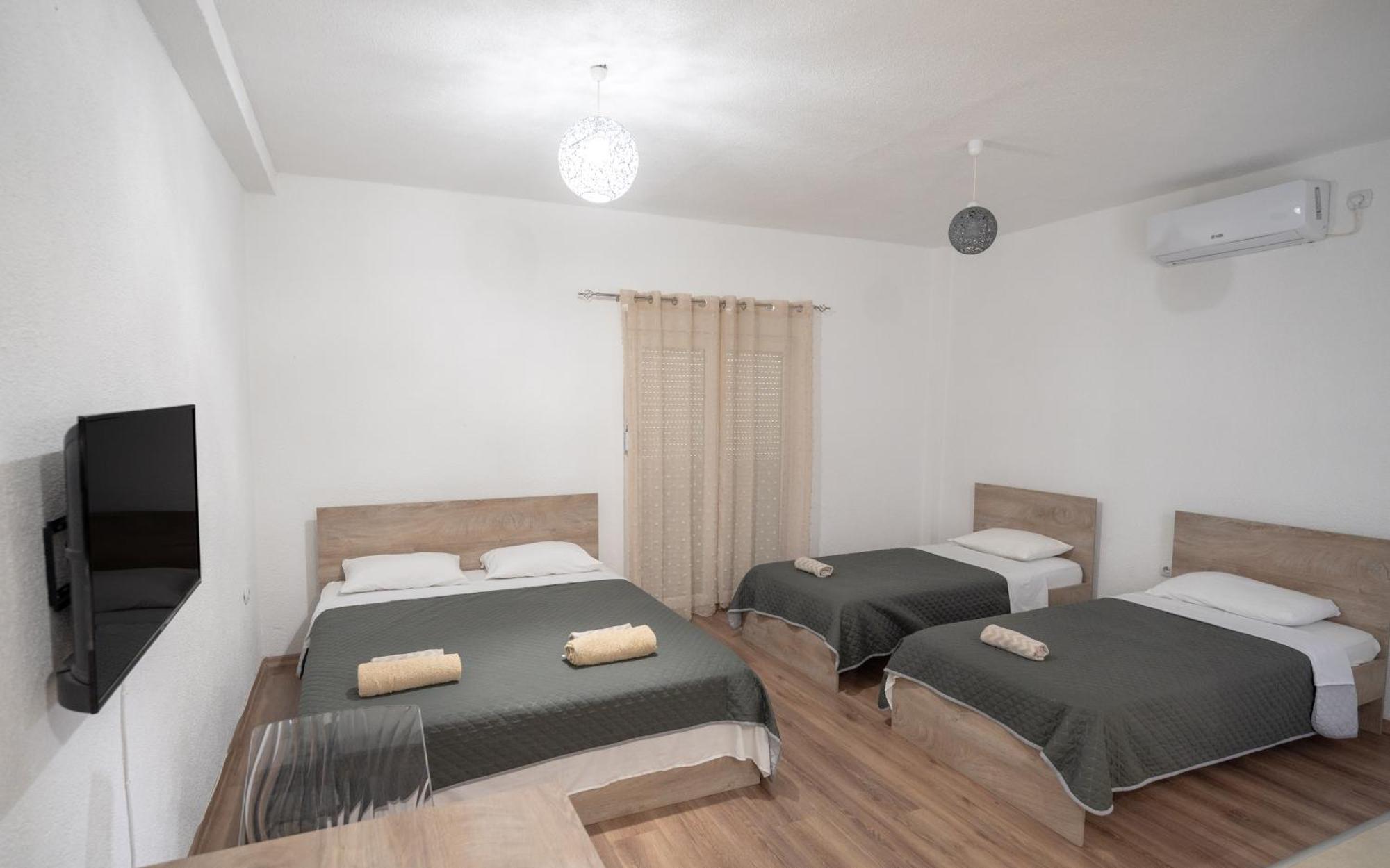 Luna Apartments Gewgelija Zewnętrze zdjęcie