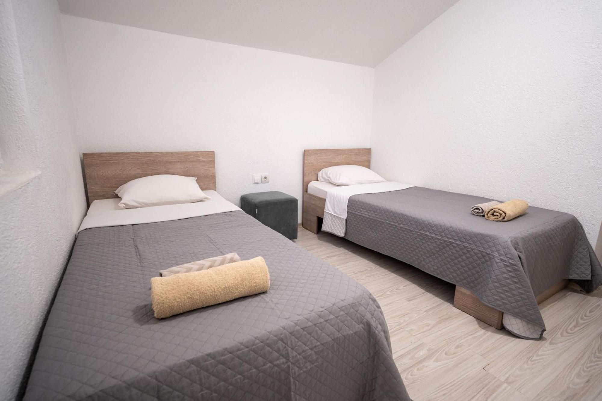 Luna Apartments Gewgelija Zewnętrze zdjęcie